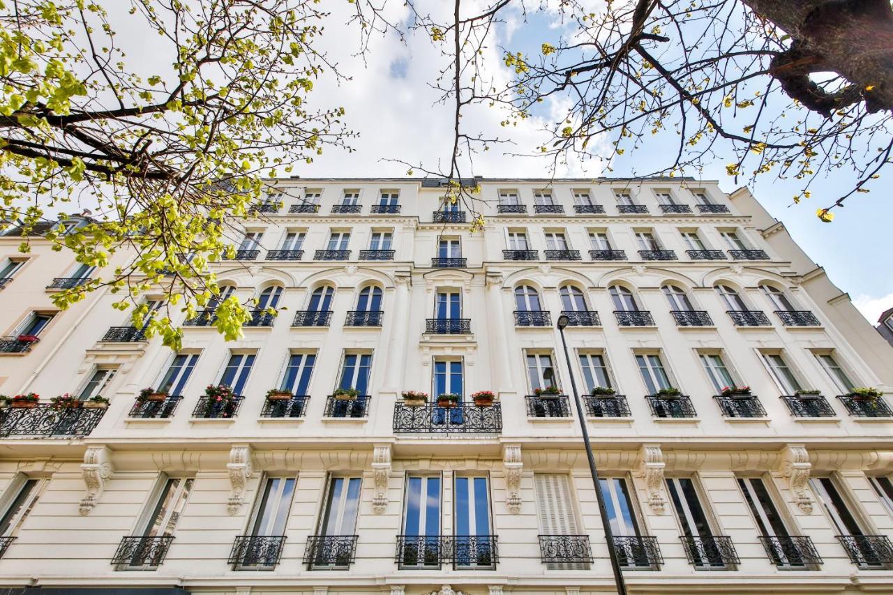 Place De La Mairie Daire Levallois-Perret Dış mekan fotoğraf